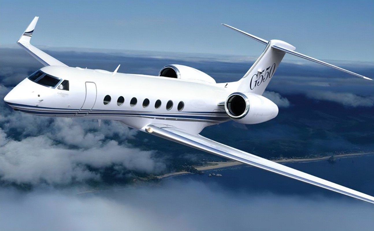in air private jet with longest range