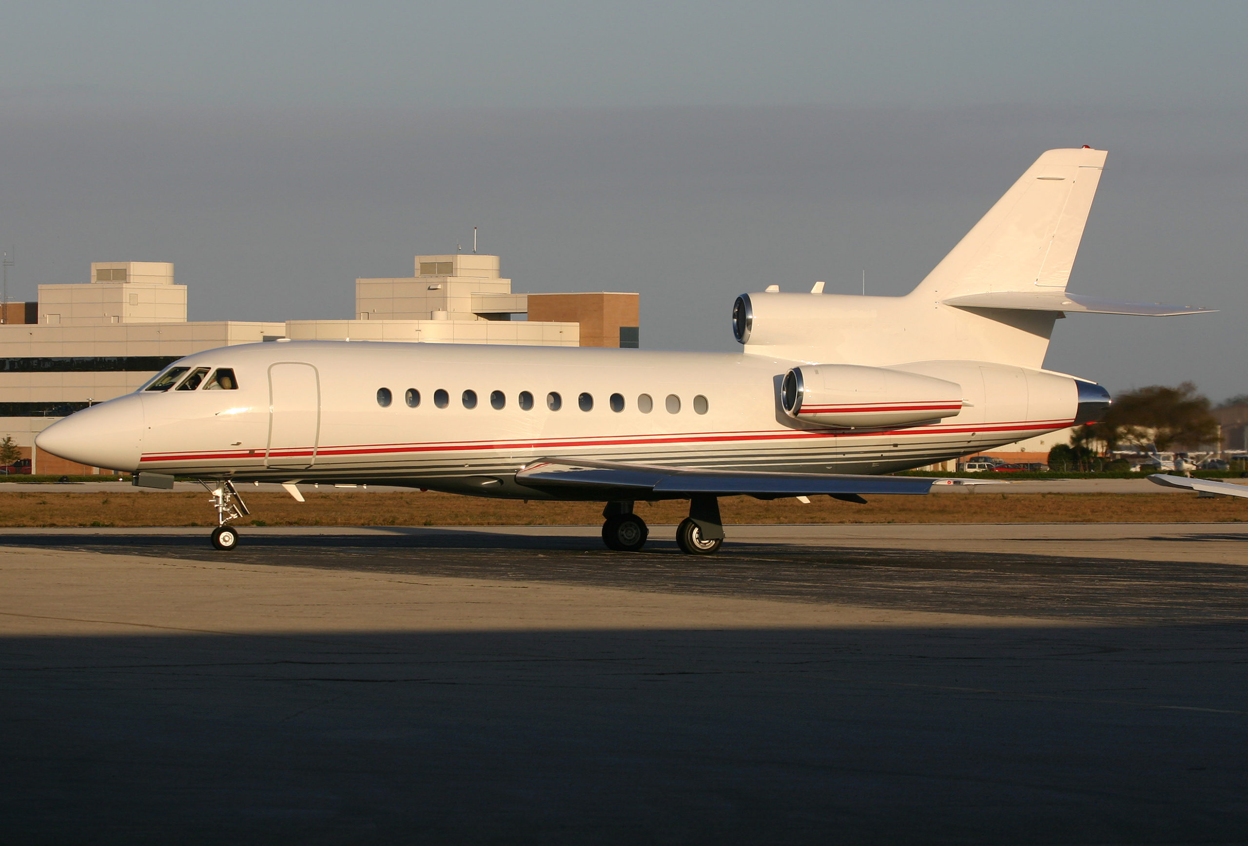 Falcon 900 Business Jet